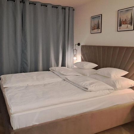 Falcon Apartment Center 4 Metro Swietokrzyska Warsawa Bagian luar foto
